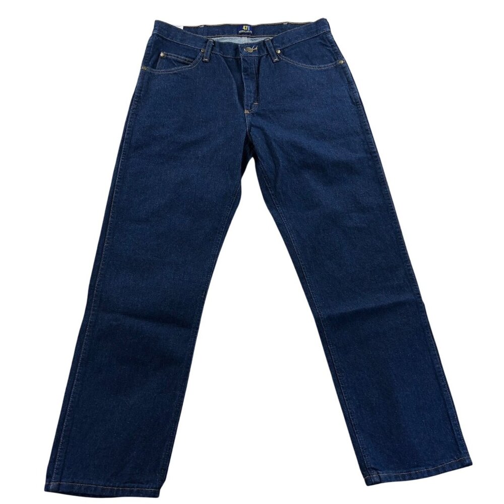 NWT Wrangler Mens 33x30 Relaxed Fit Straight Leg Blue Denim Classic Casual